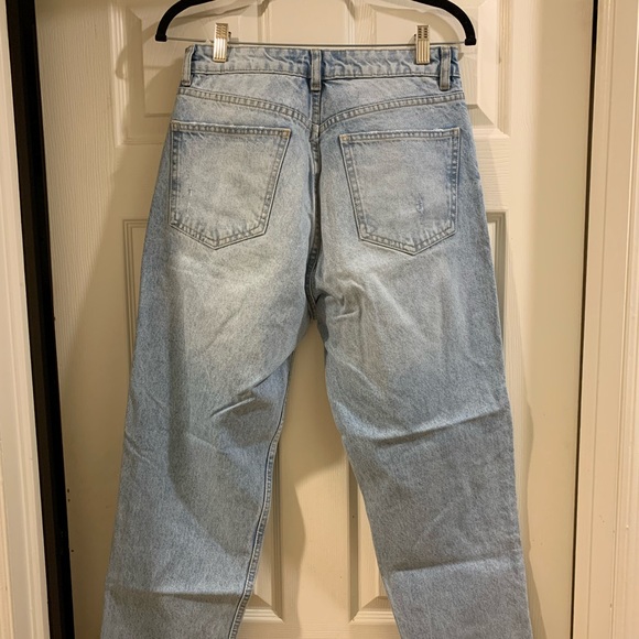 Zara Ripped Boyfriend Jeans - Picture 2 of 3